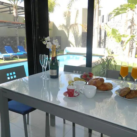 Villa Caldera By Bestvillas